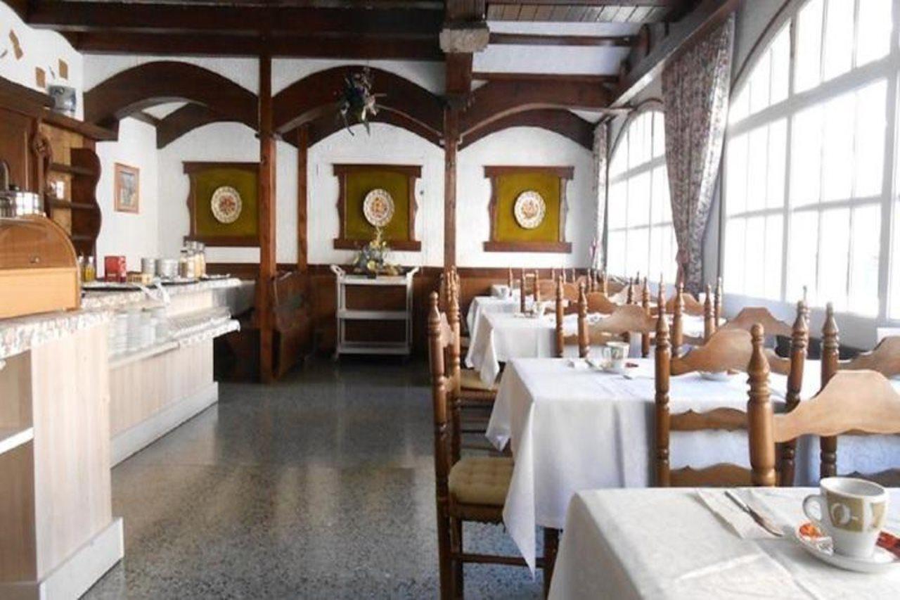 Hotel Marbella Ρόζες Εξωτερικό φωτογραφία