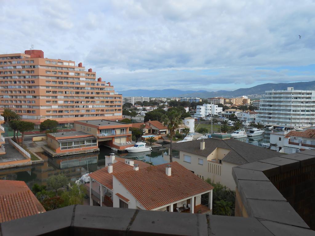 Hotel Marbella Ρόζες Εξωτερικό φωτογραφία