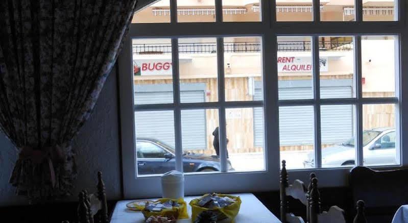 Hotel Marbella Ρόζες Εξωτερικό φωτογραφία