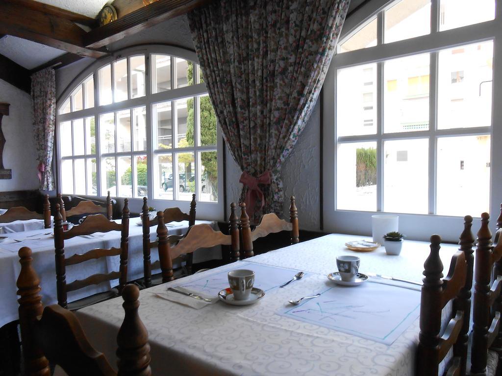 Hotel Marbella Ρόζες Εξωτερικό φωτογραφία
