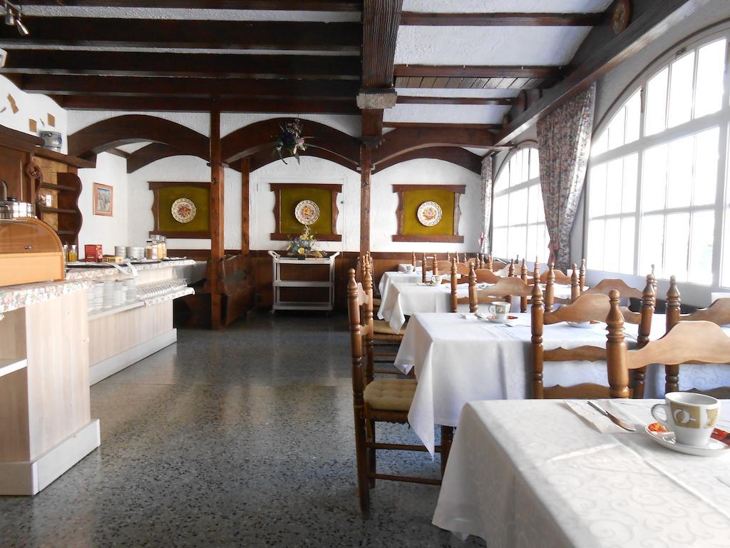 Hotel Marbella Ρόζες Εξωτερικό φωτογραφία